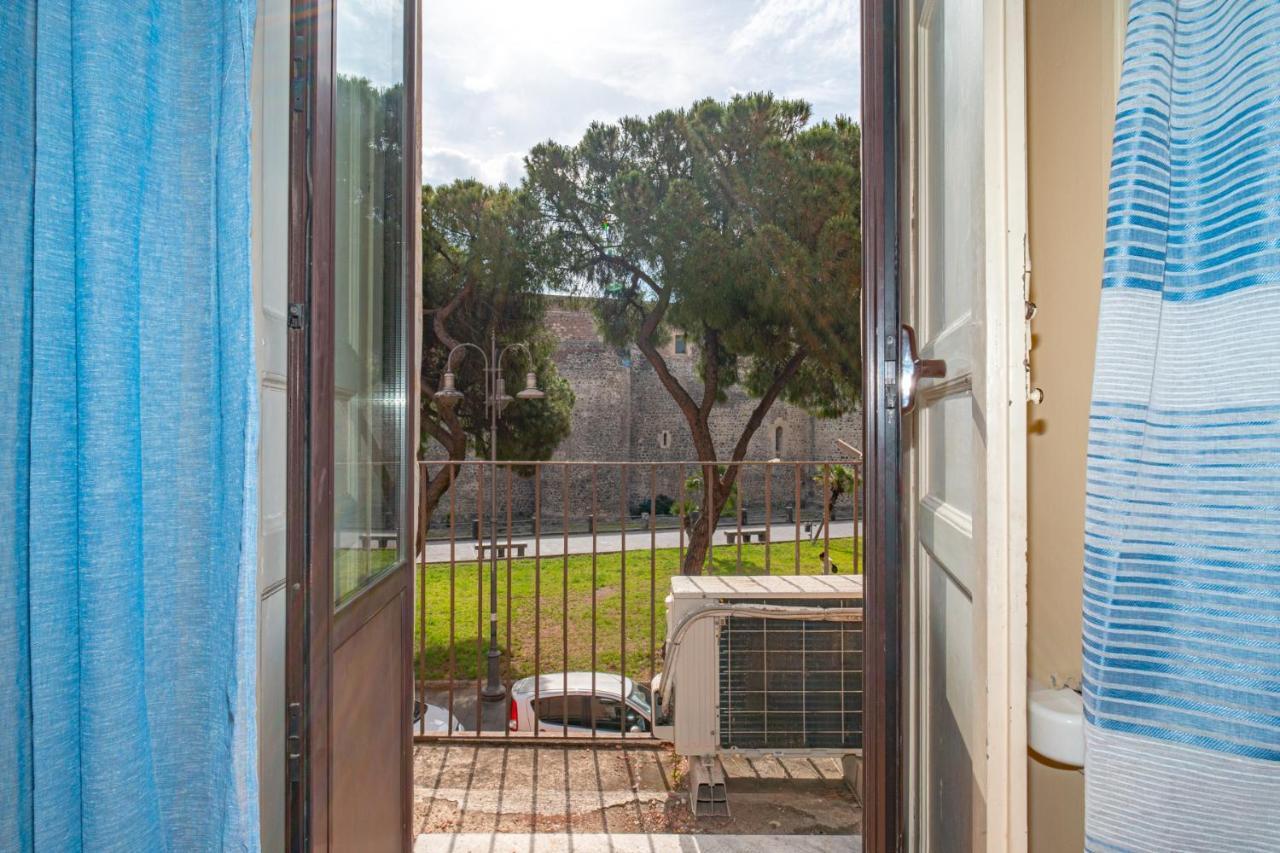 Castle Living Apartment Catania Exterior photo